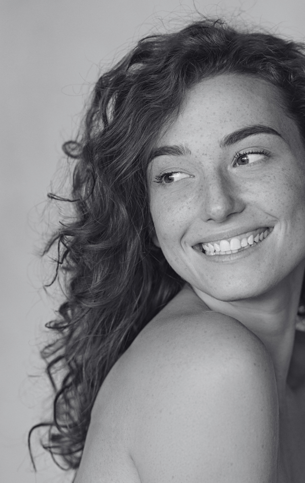Oaks Dental-Stock Image Oaks Dental-teeth whitening-neutral bay