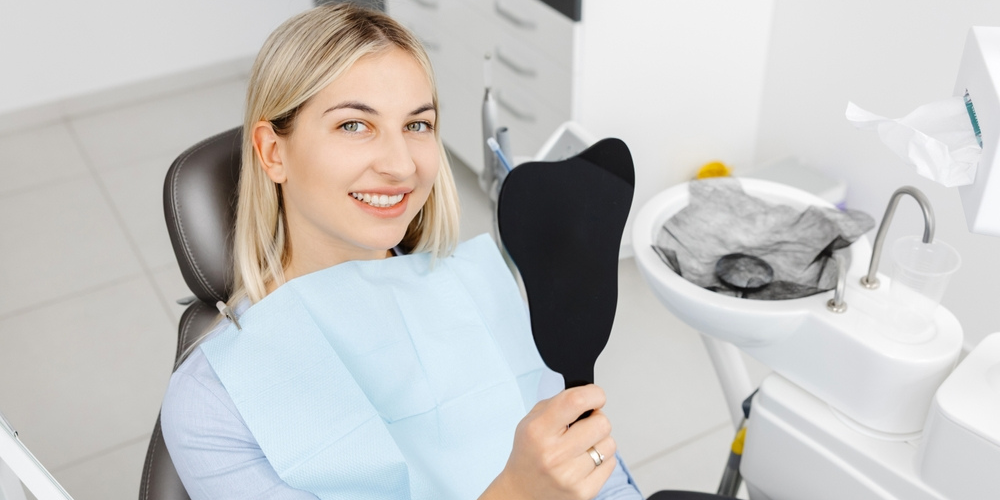 Signs You Might Benefit from a Smile Makeover